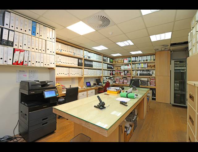 304M² OFFICE FOR SALE IN MELROSE ARCH